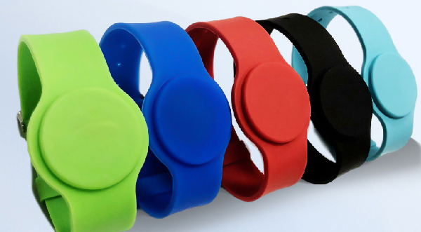 High frequency silicone RFID wristband factory, NFC chip silicone wristband