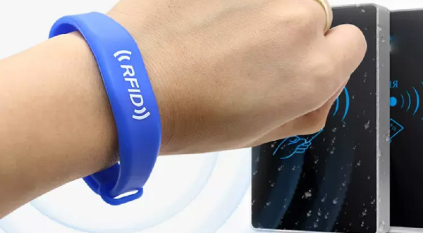 What is a dropper card? What are the advantages of dropper cards?