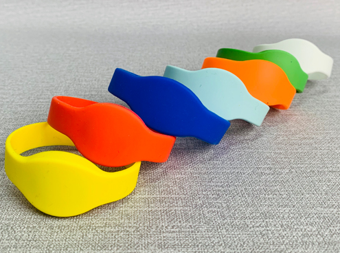 What's The Function Of Silicone Bracelets For Festivals?
